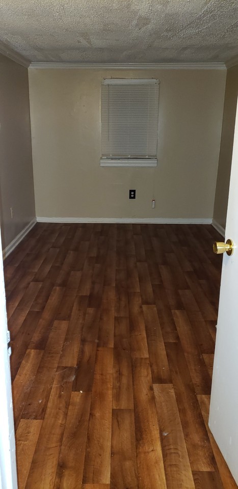 203 Maple St #NA - Photo 4 of 4