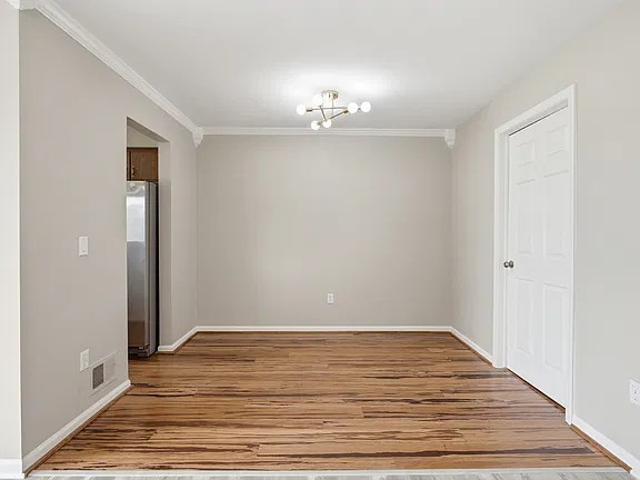 408 Country Club Dr #1 - Photo 4 of 20