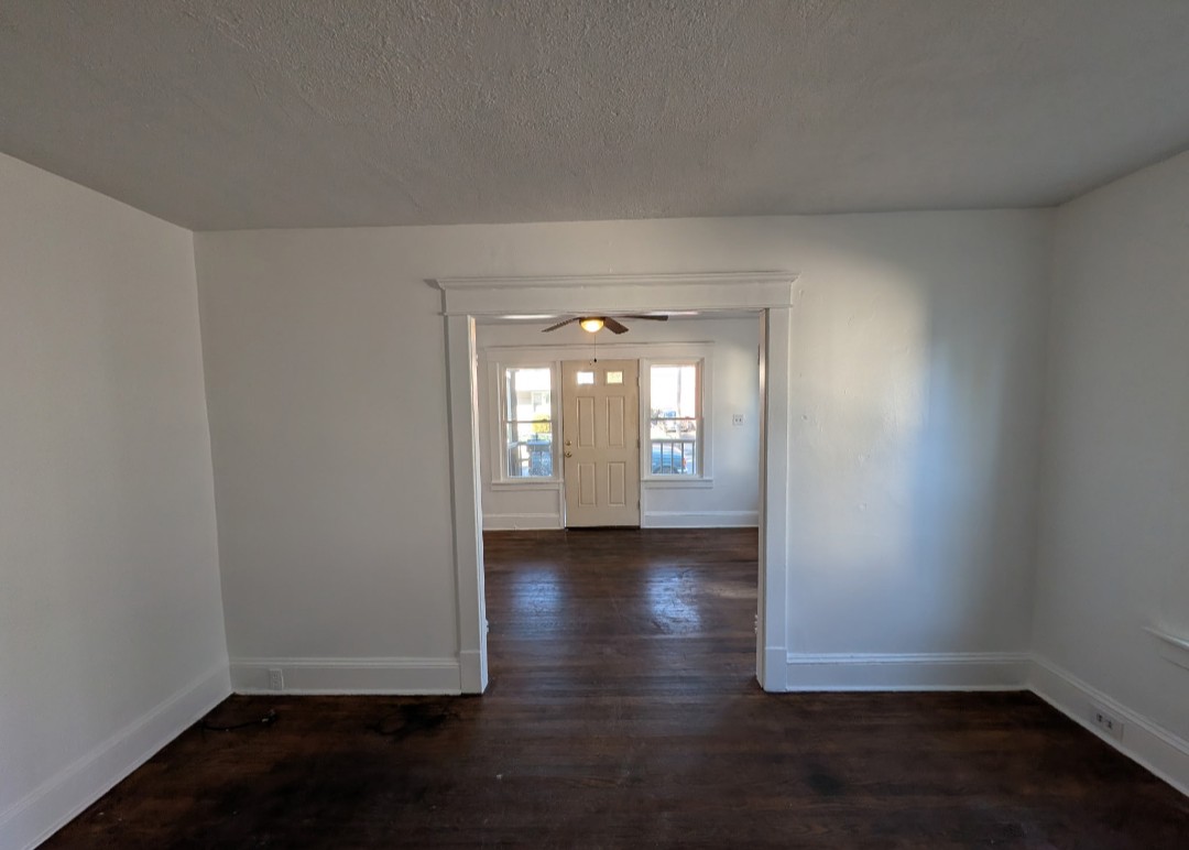 27 Beverly St #27-29 - Photo 7 of 11