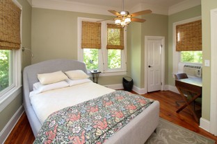 147 E Chestnut St #6 - Photo 1 of 1