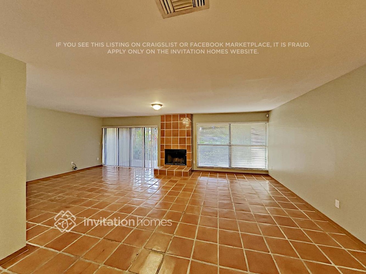 6692 Canary Palm Cir - Photo 4 of 18