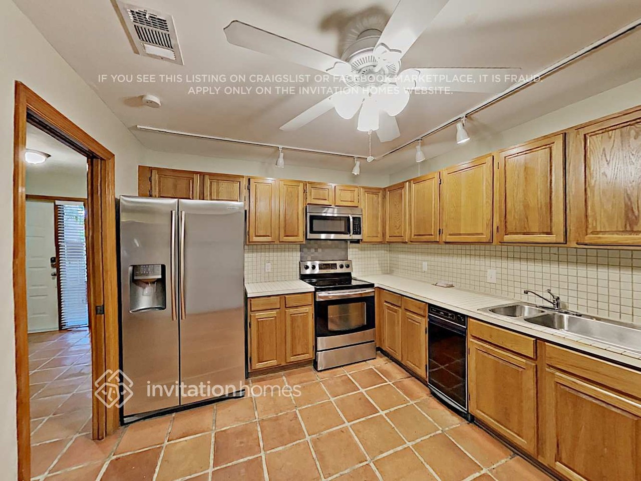 6692 Canary Palm Cir - Photo 6 of 18