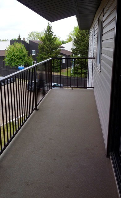 Gardenwood Terrace - Photo 3 of 11