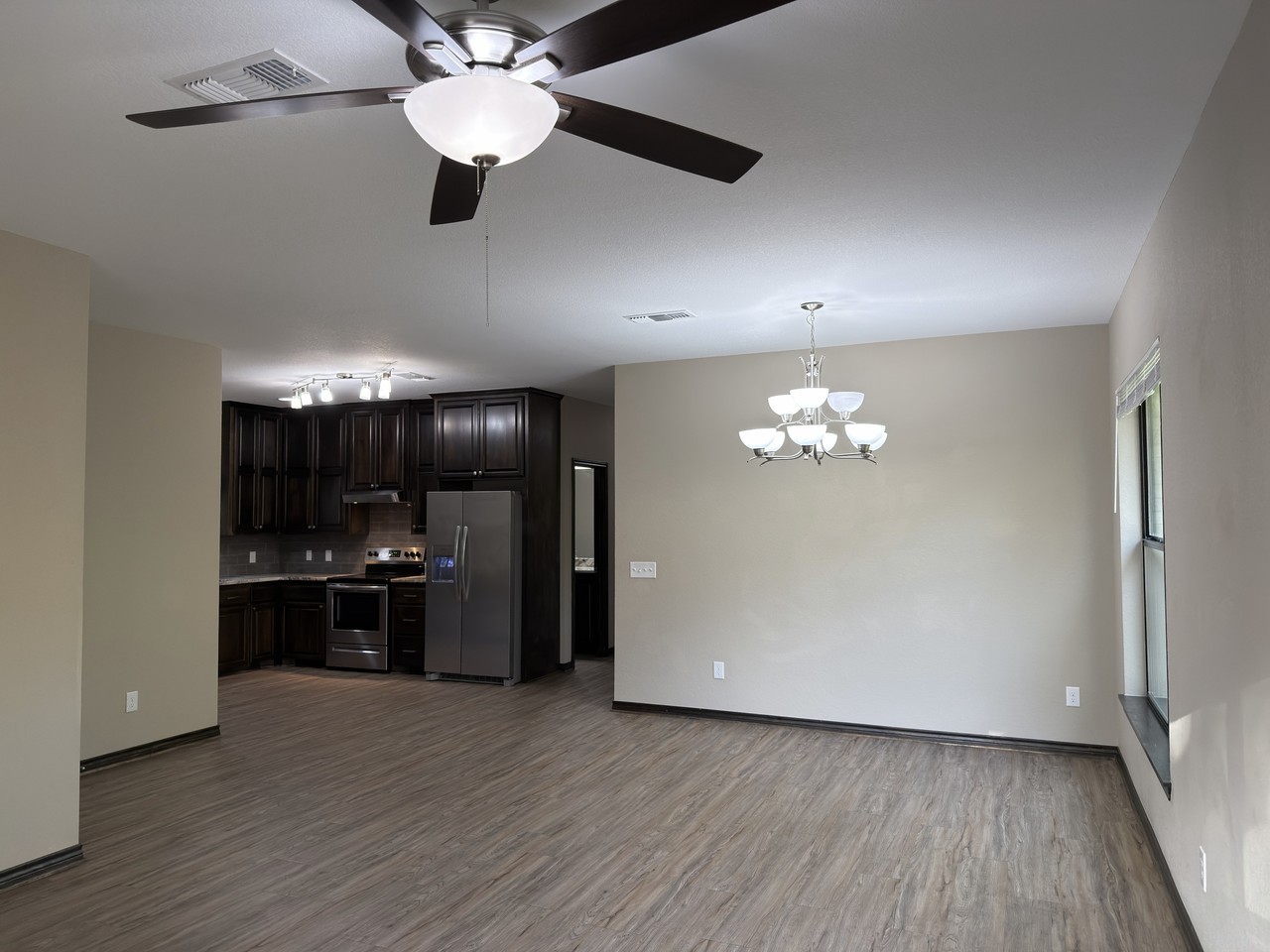 3503 Pecan St #1 - Photo 4 of 50