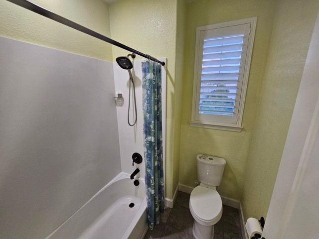 1635 Lion St - Photo 7 of 18
