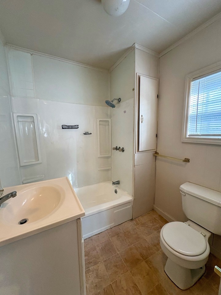 2111 S 17th St #1 - Photo 6 of 8