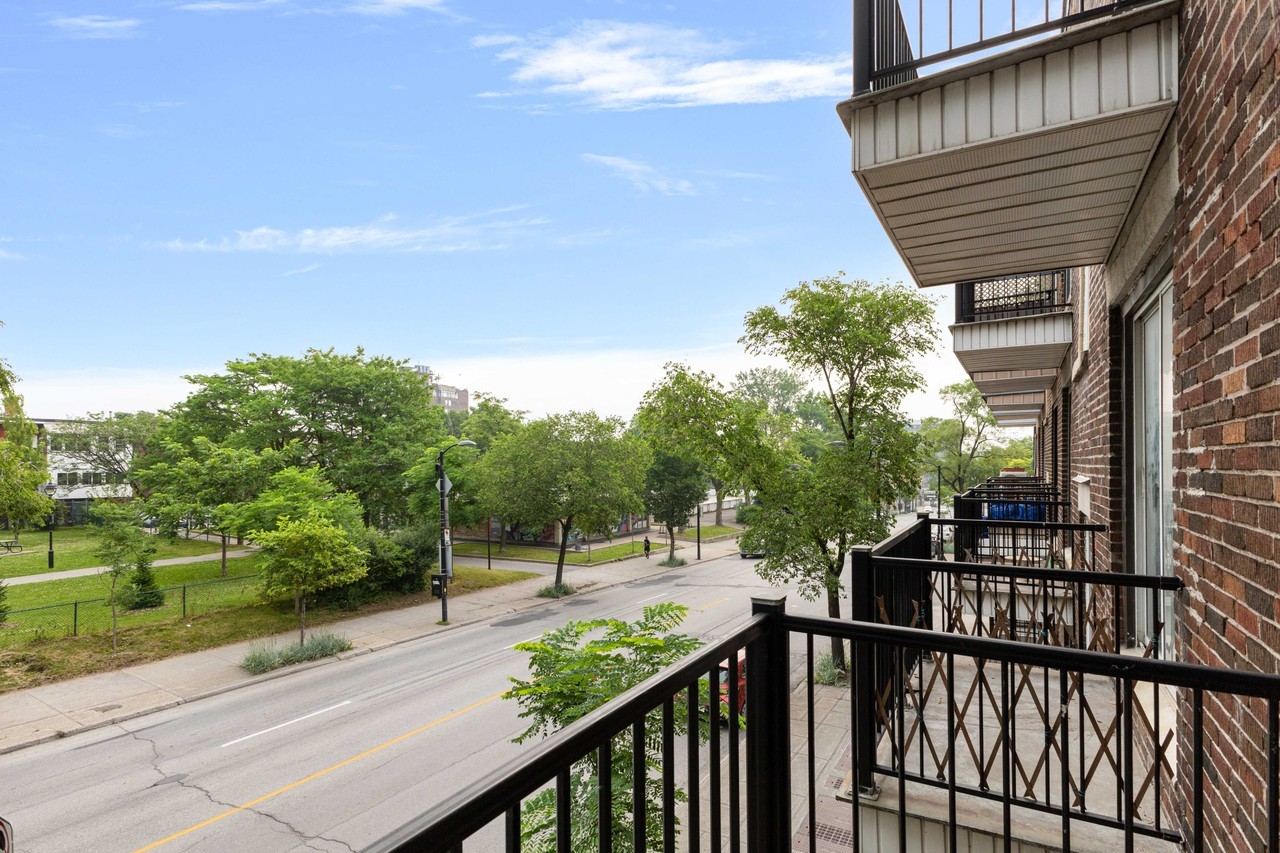 1660 Papineau - Photo 3 of 9