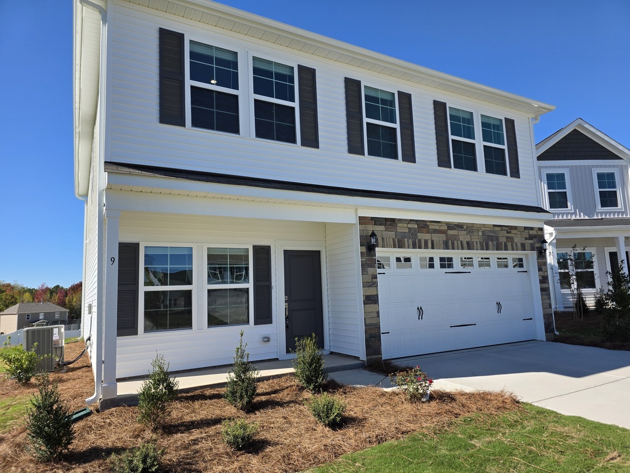 9 Silver Bell Ct #1 - Photo 3 of 24