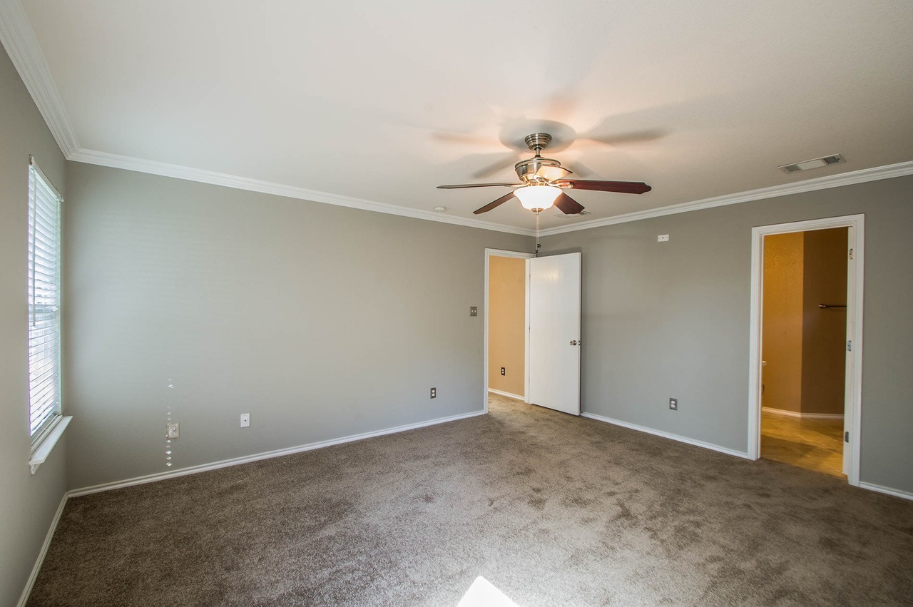 2705 Jason Dr #1 - Photo 7 of 10