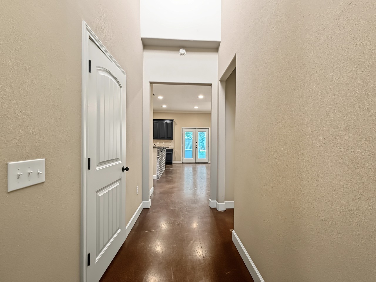 1013 Foster Ave #1 - Photo 3 of 17