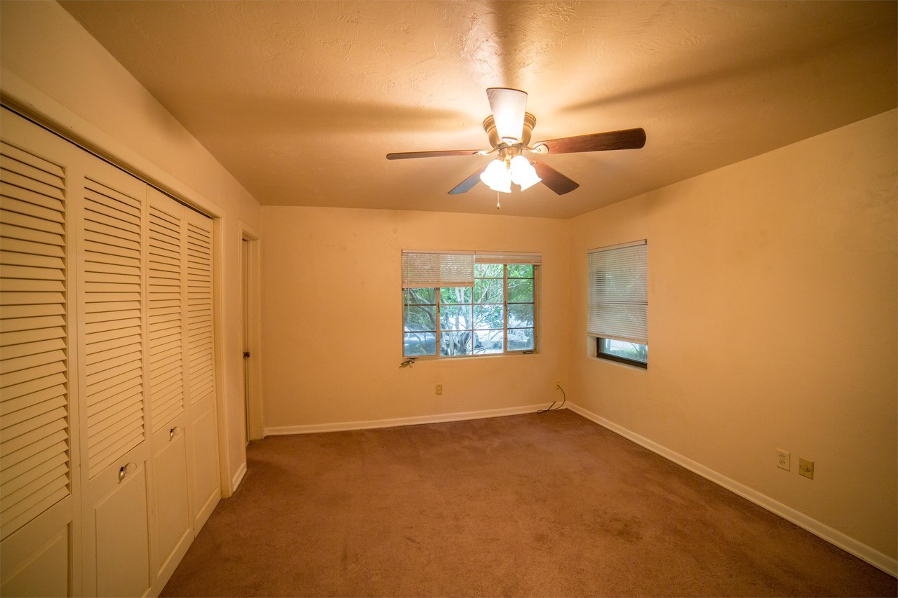 1111 Nw 22nd St #44 - Photo 5 of 10