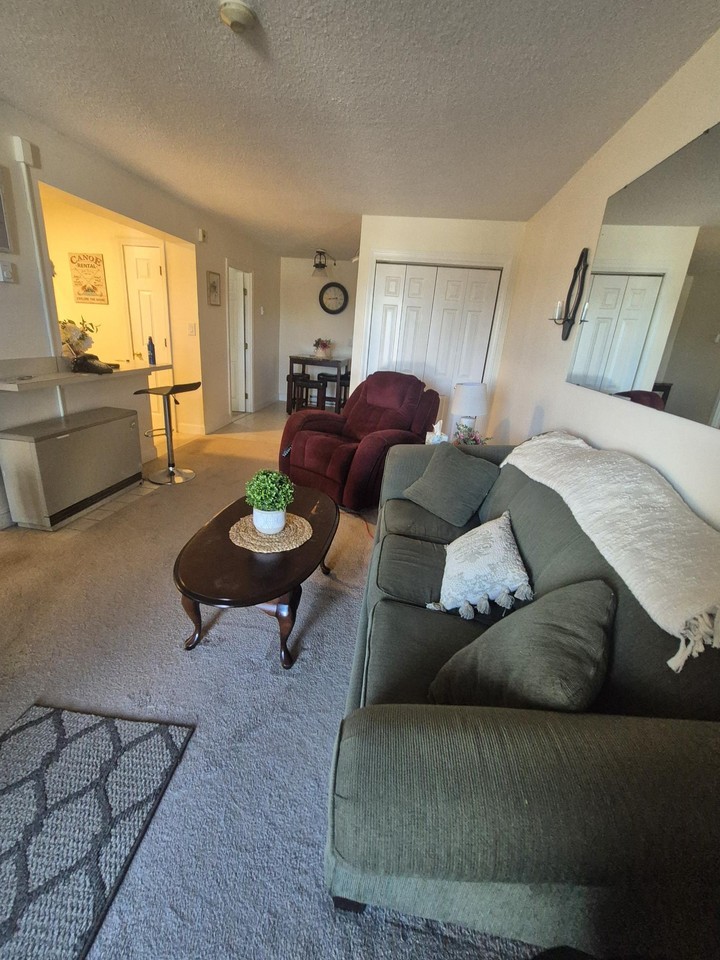 178 Treetop Cir #1011 - Photo 7 of 31