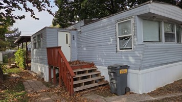 featured image of 1040 Avenue Of The Cities - 24 #25