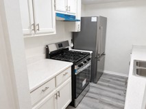 15020 Burbank Blvd - Photo 1 of 1