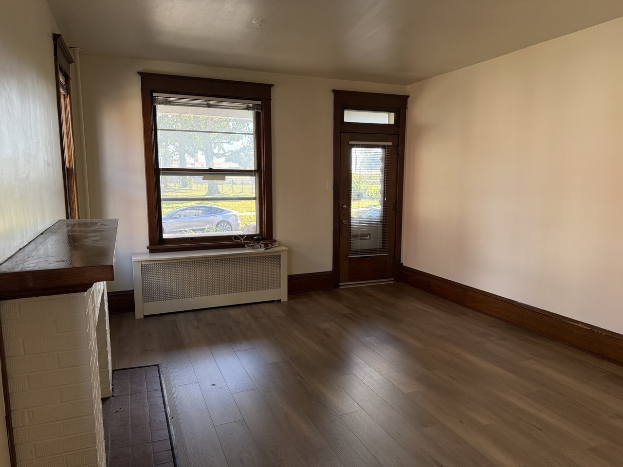 508 Graham St #1 - Photo 4 of 32
