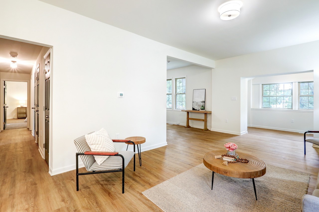 2560 Iron Springs Rd #1 - Photo 7 of 37