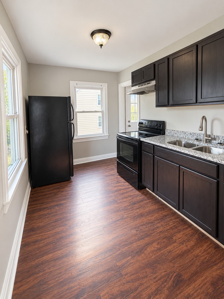 1238 Central Ave #1 - Photo 5 of 12