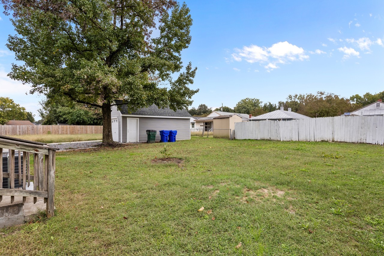 509 Kissimmee Ave #1 - Photo 4 of 23