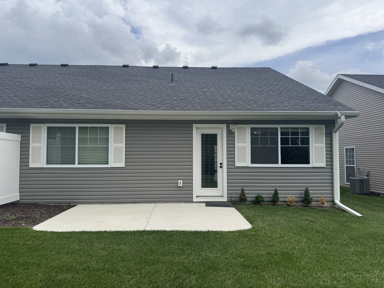 733 Quiver Ln #1 - Photo 2 of 18