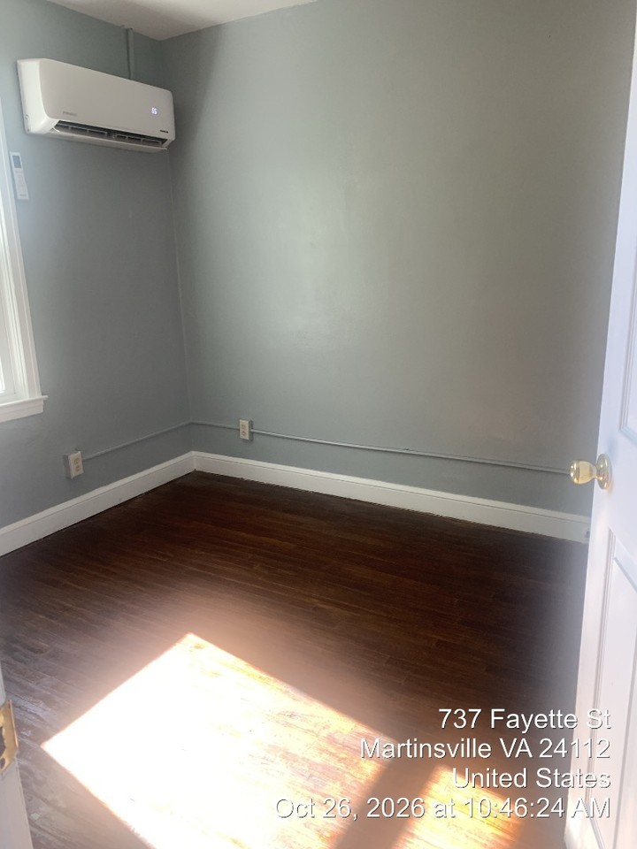 737 Fayette St - Photo 7 of 10