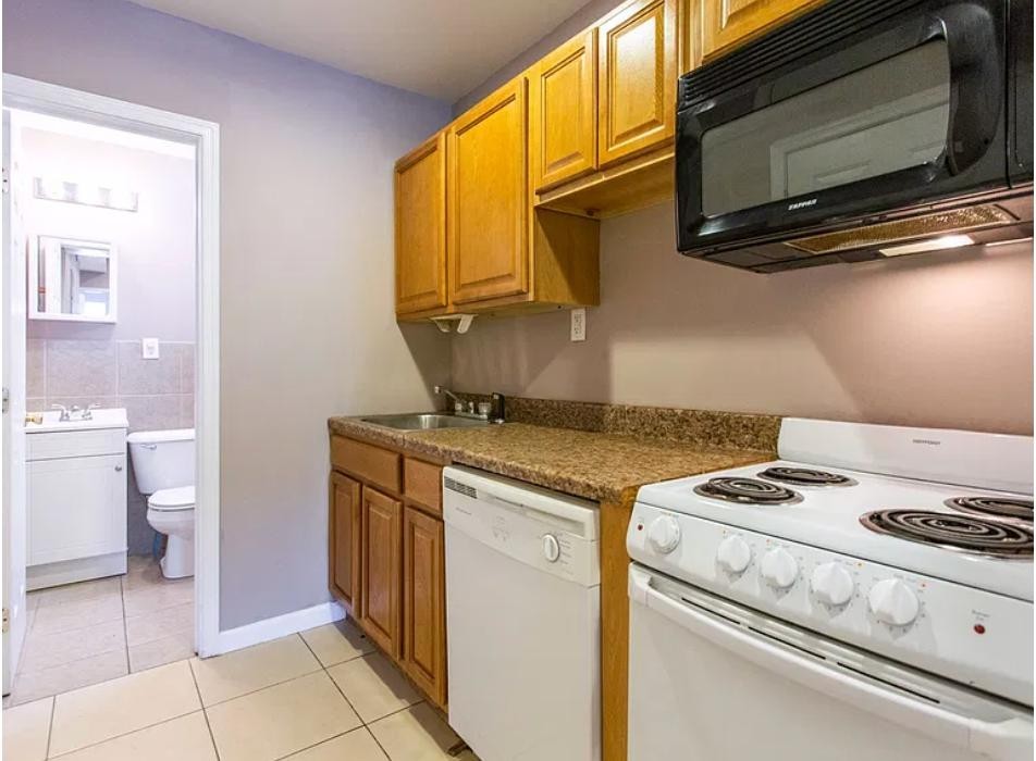 1745 N Willington St - Photo 6 of 25