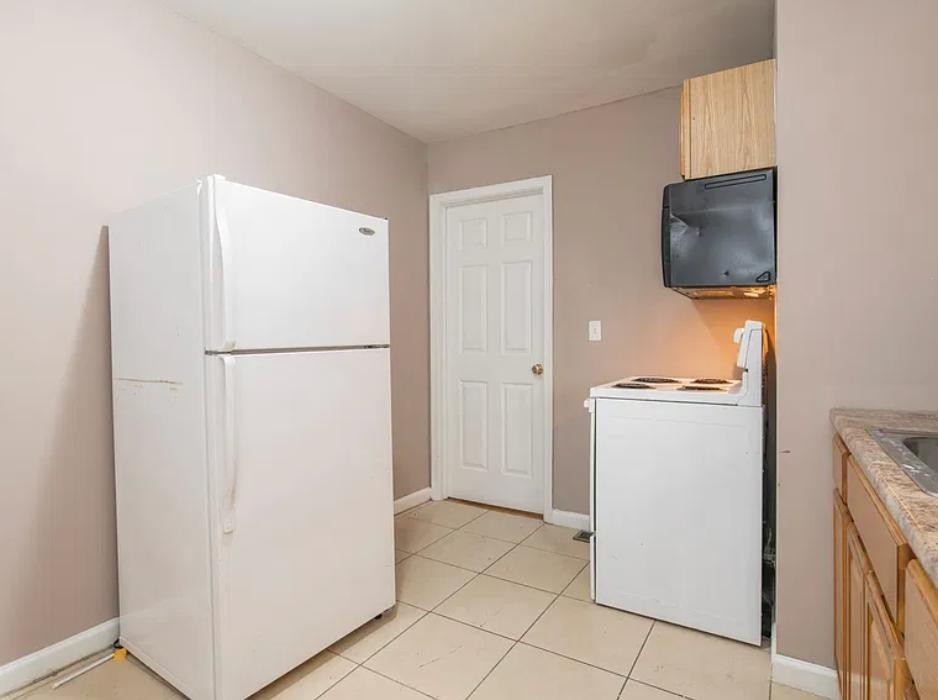 1745 N Willington St - Photo 7 of 25