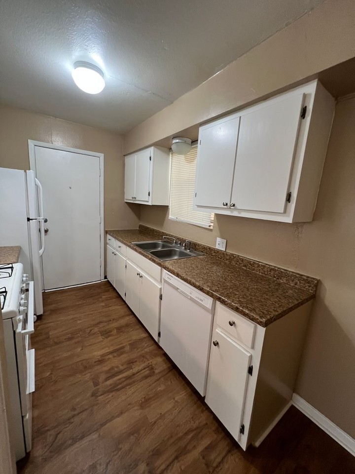 5THBS10 - Photo 5 of 14
