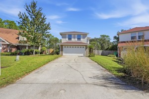 featured image of 447 Forest Glen Pl