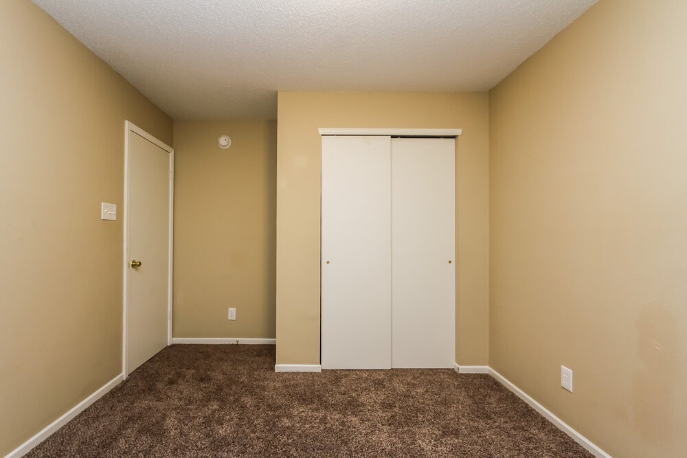 815 Gristmill Dr - Photo 7 of 15
