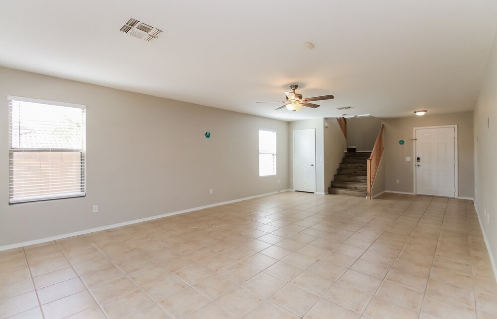 3491 S Conestoga Rd - Photo 4 of 17
