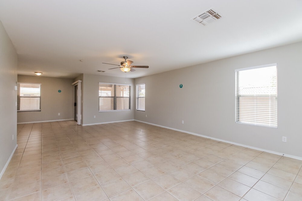 3491 S Conestoga Rd - Photo 6 of 17
