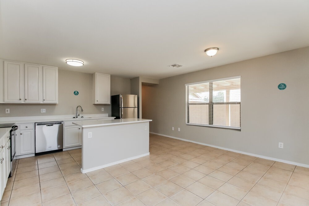 3491 S Conestoga Rd - Photo 7 of 17