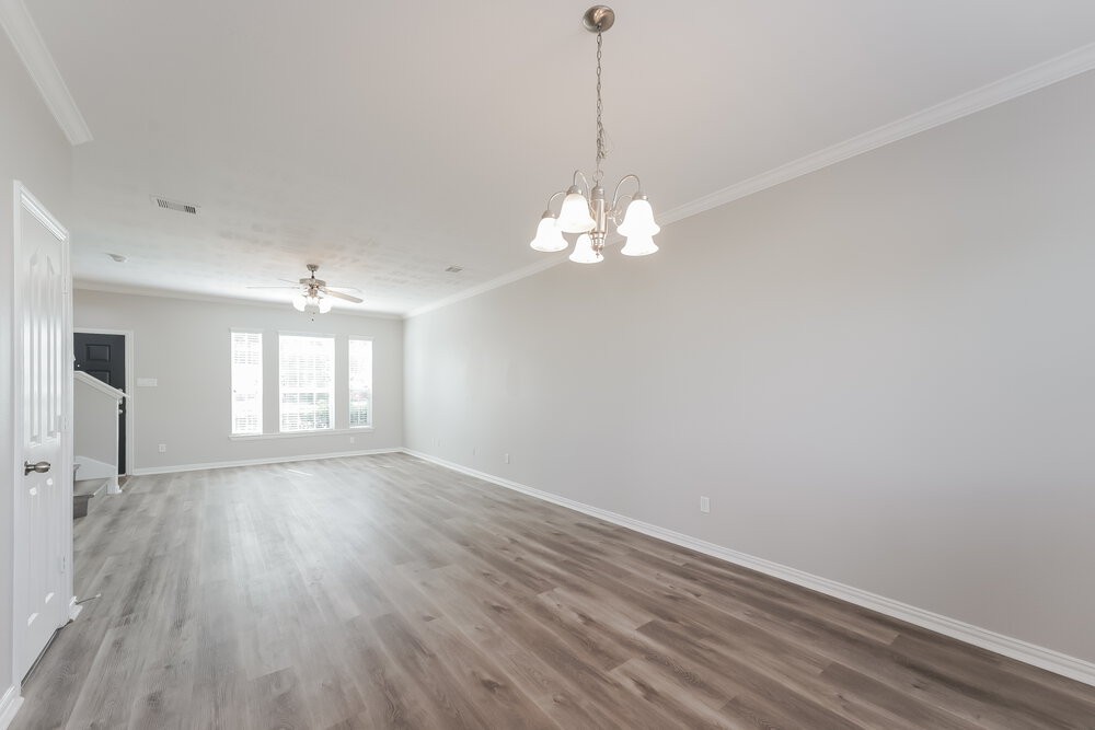 8406 Parapet Pl - Photo 6 of 17