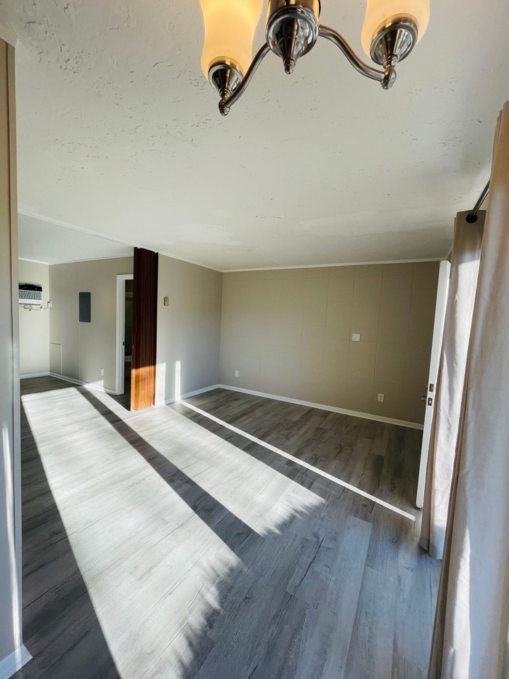Willow Terrace Apartments COMING SOON Downstairs 1 - Photo 5 of 8