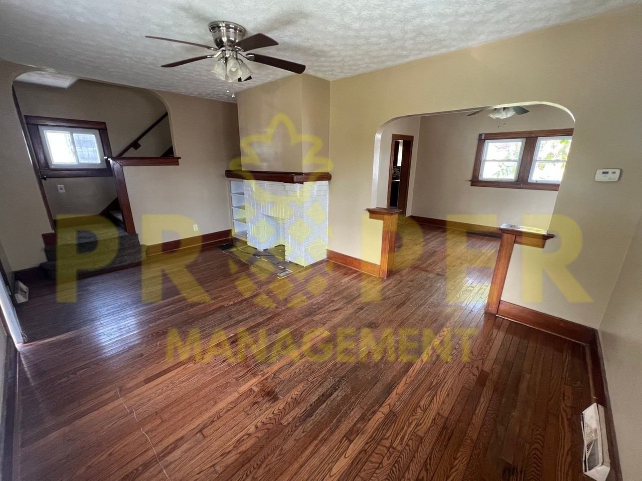307 E Fairview Ave - Photo 4 of 12