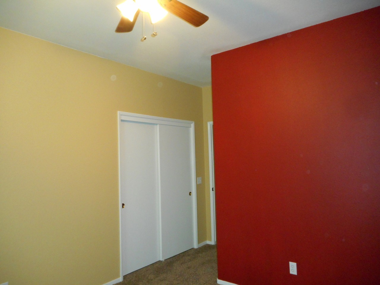 4411 W Concord Ave - Photo 3 of 20