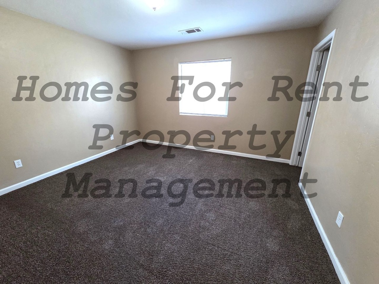 1888 W Union Ln - Photo 6 of 13