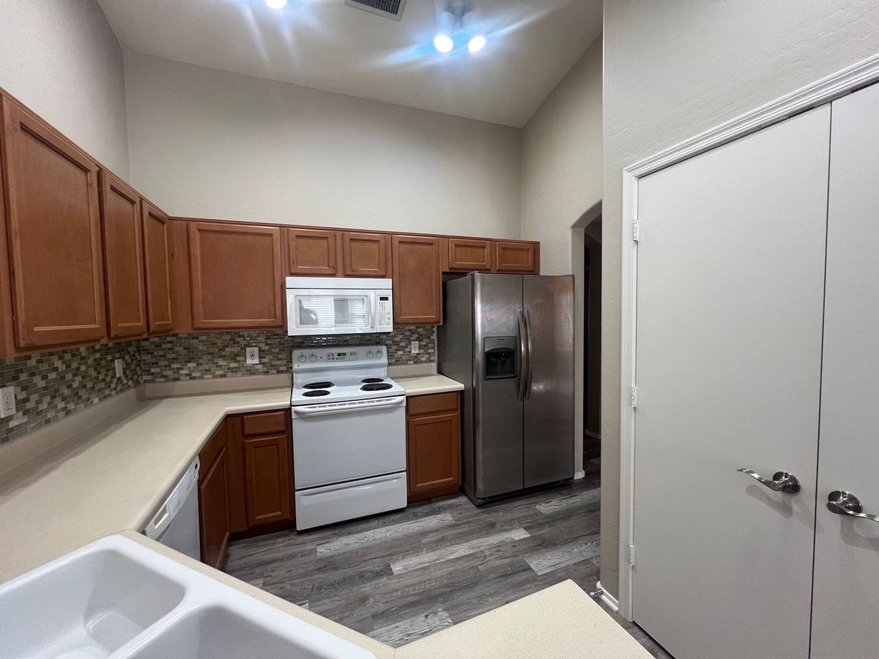 10159 E Kiva Ave - Photo 6 of 23