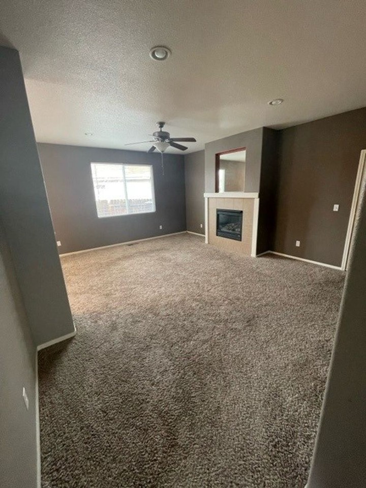 5881 September Cir - Photo 3 of 13
