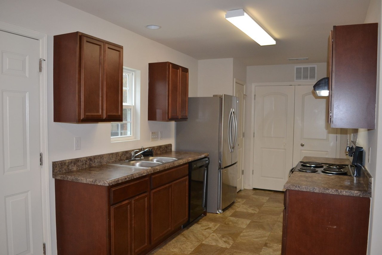 1700 Bridgewood Rd - Photo 6 of 26