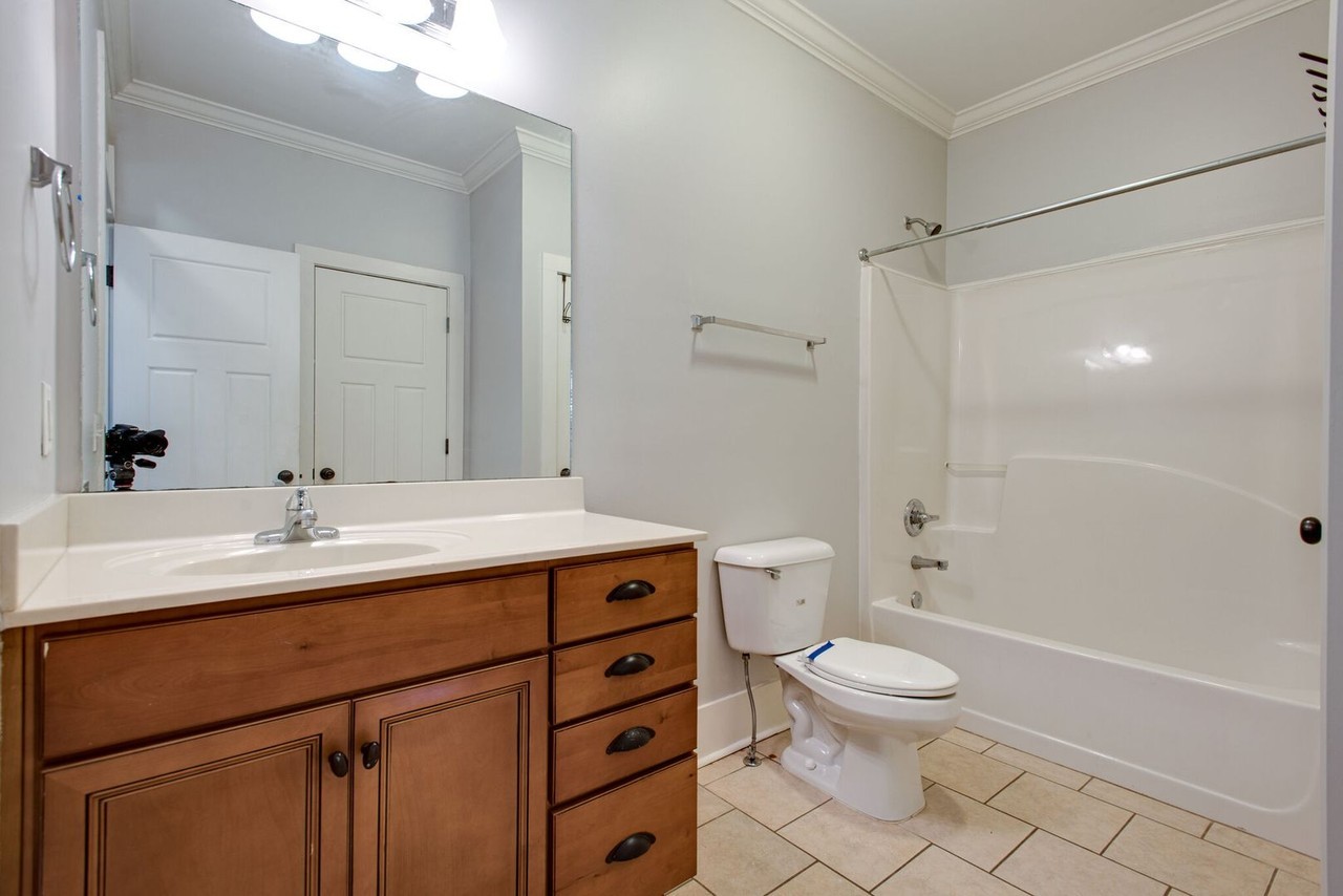 4517 Michigan Ave - Photo 7 of 26