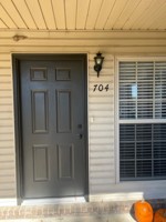 featured image of 702 Cedar St