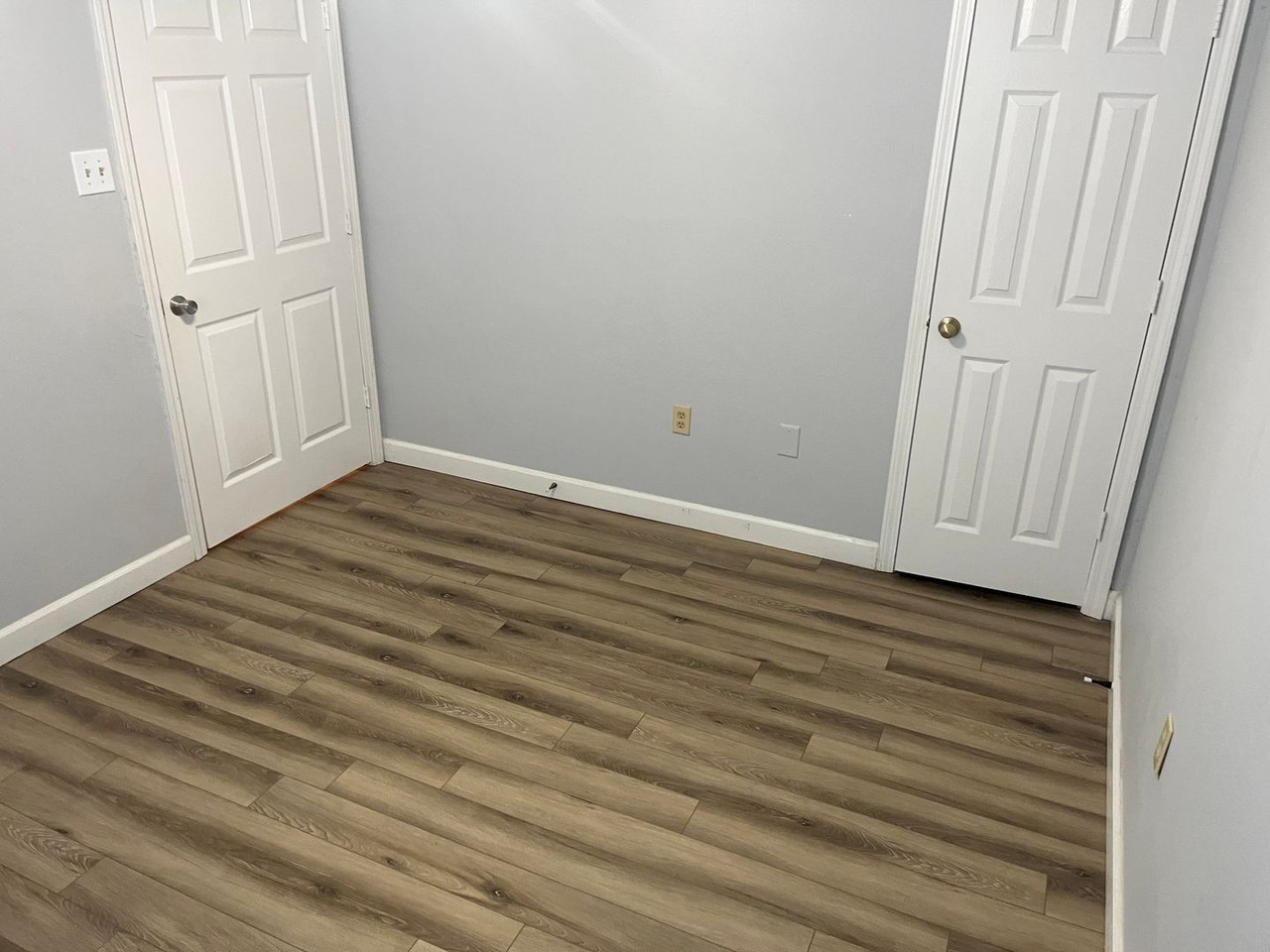 604 Quay St - Photo 5 of 8