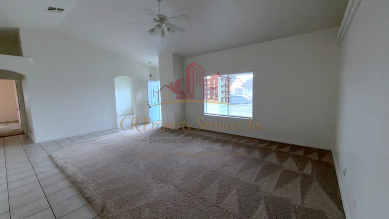 3085 Southern Loop - Photo 3 of 23