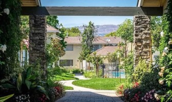 featured image of 1037 Rolling Hills Dr