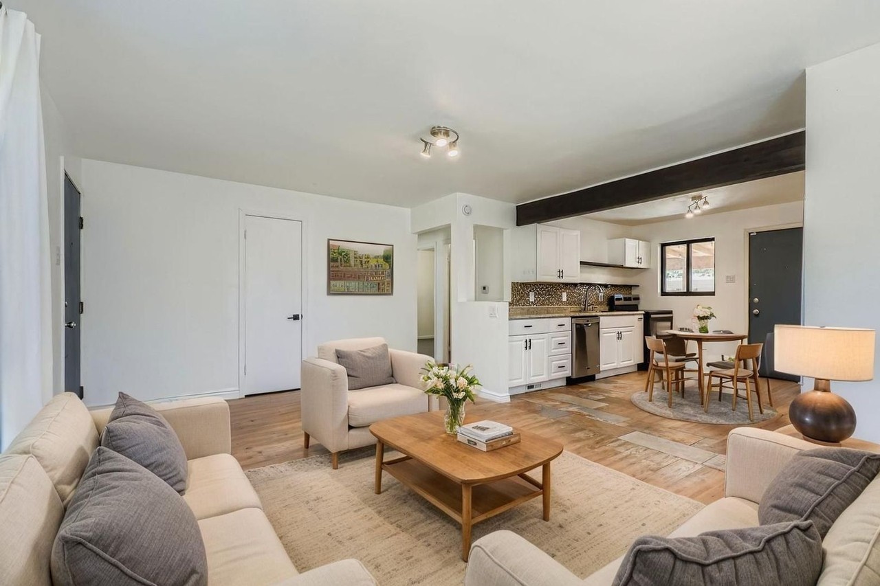 2220 Quebec St - Photo 3 of 19