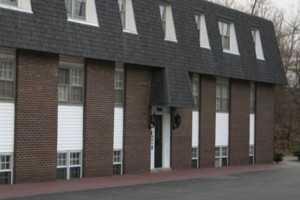 featured image of 6709 N University St