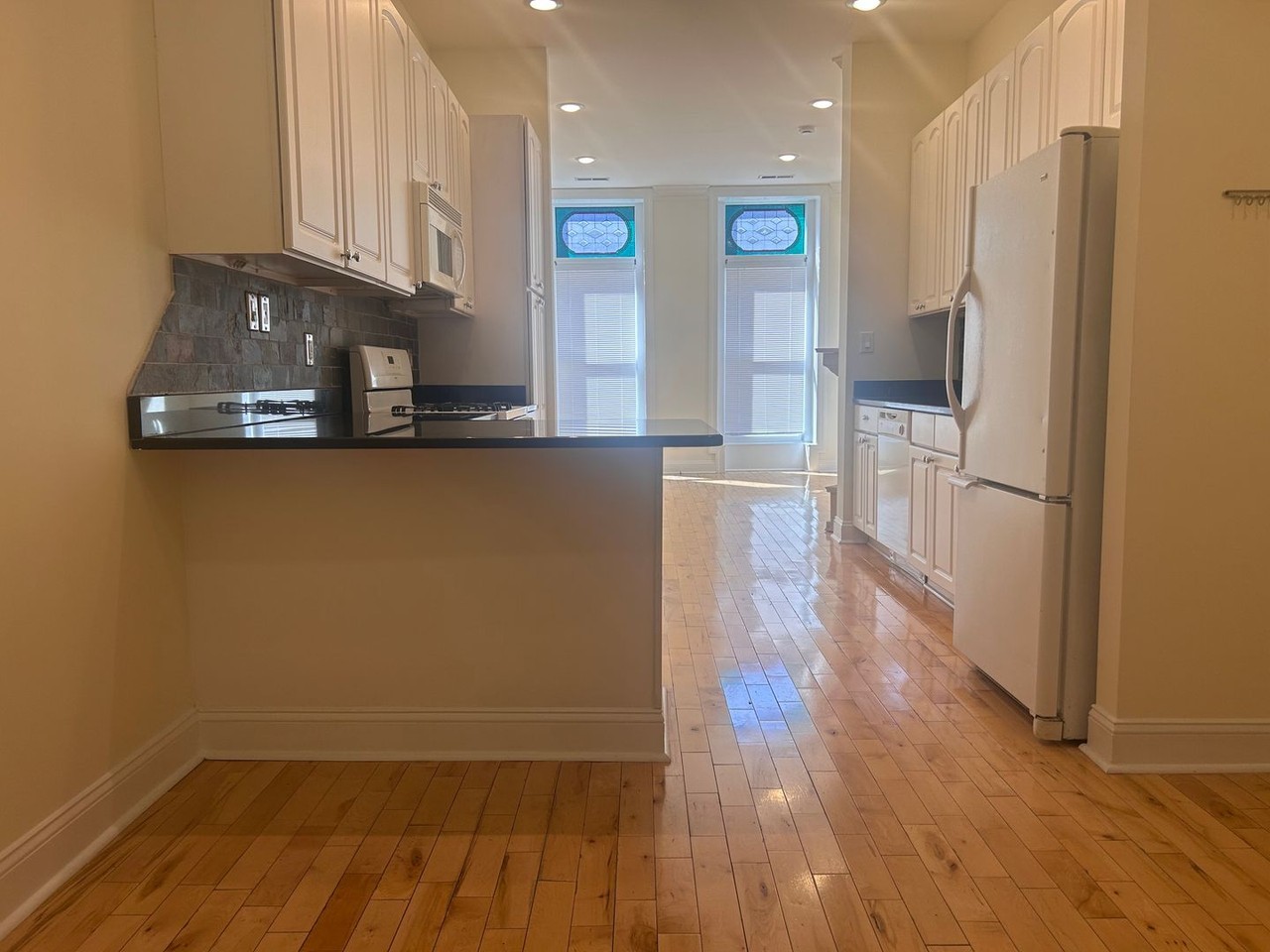 2219 Eutaw Pl - Photo 6 of 30