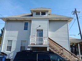 featured image of 1011 Navarre Ave