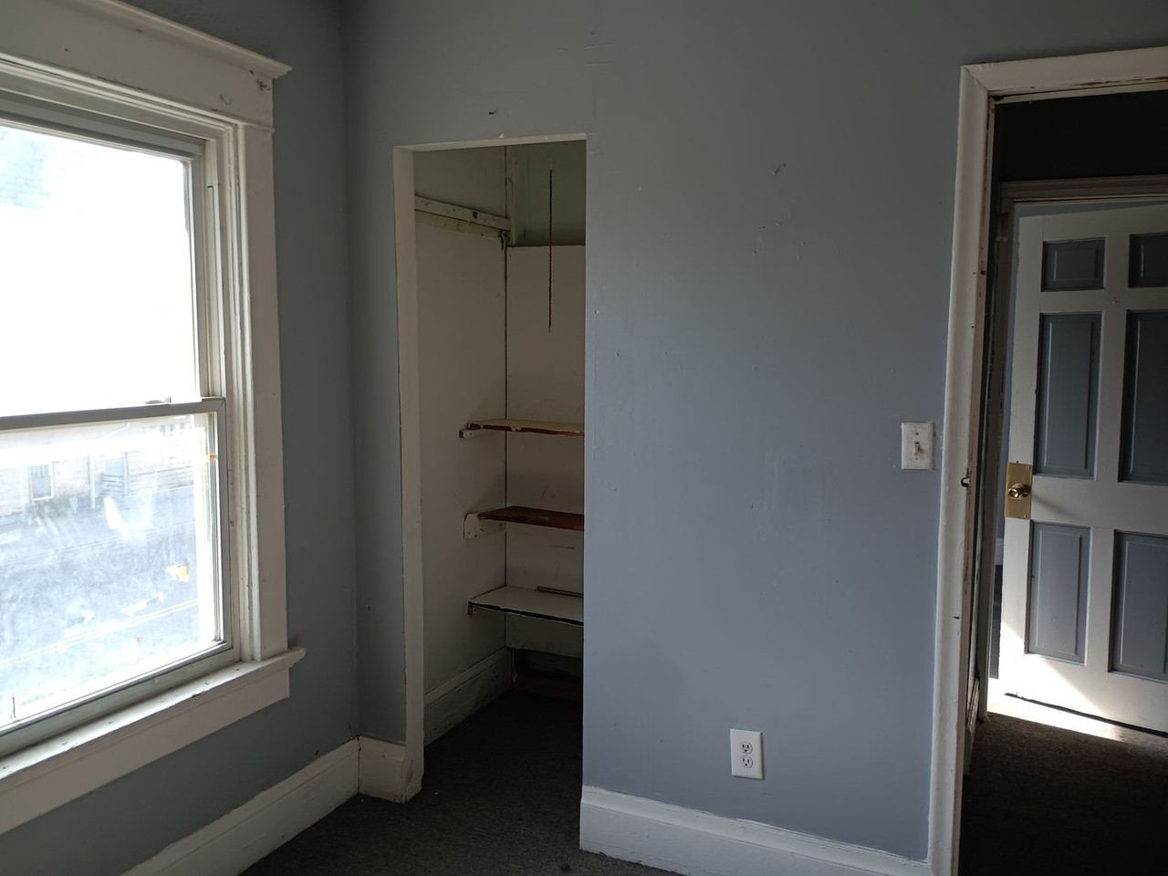1011 Navarre Ave - Photo 5 of 9